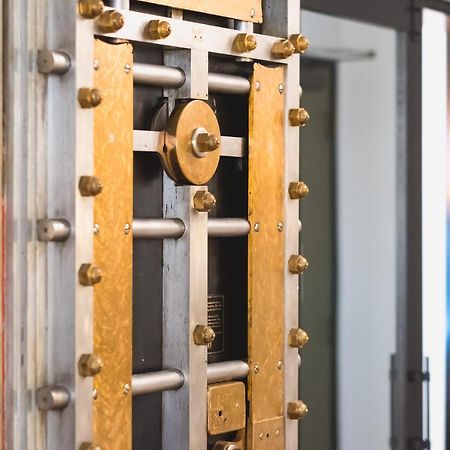 The Vault Hotel Houghton Eksteriør bilde